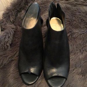 Jessica Simpson leather wedge with gold heel